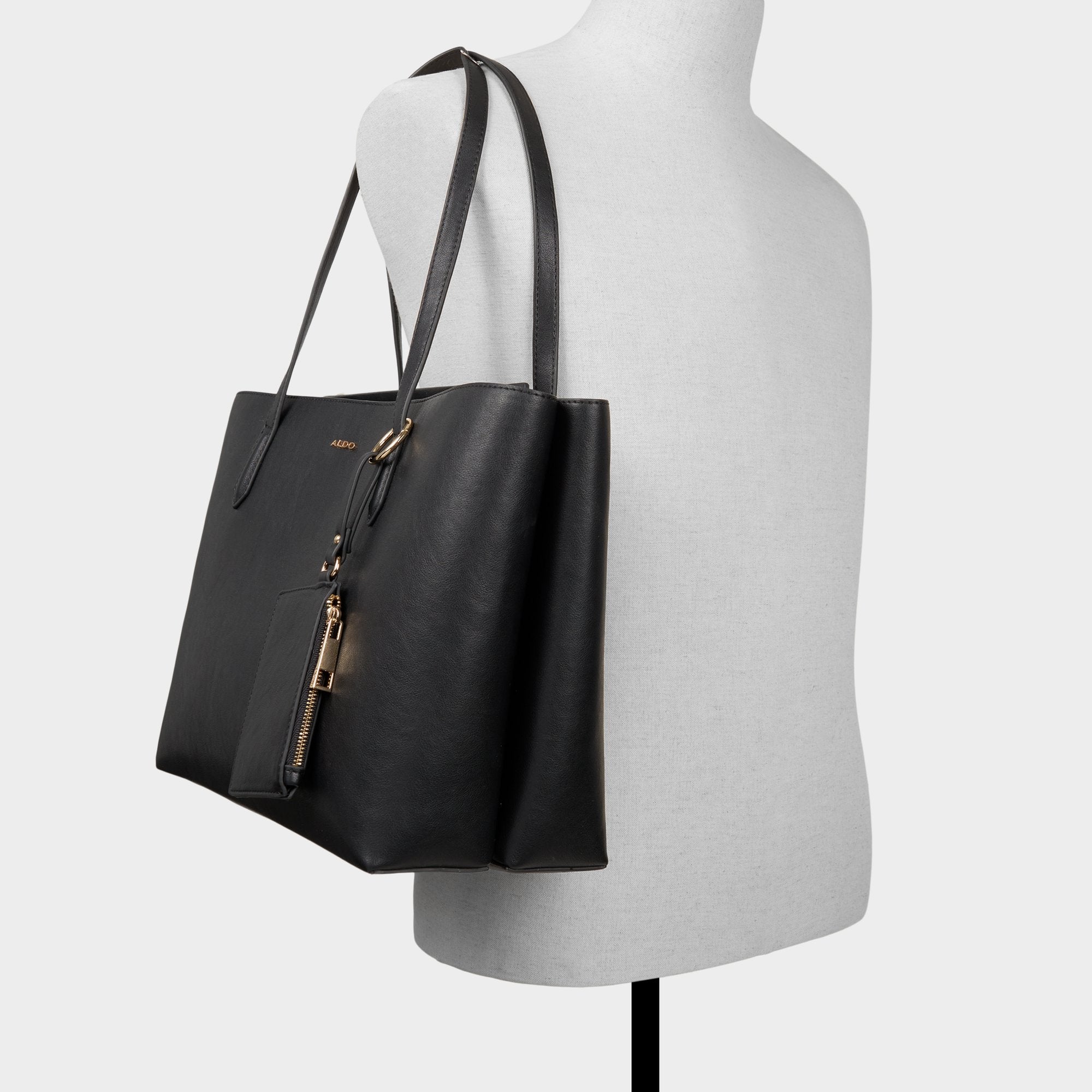 Black Ysabelle in Black - Laptop bag | Aldo