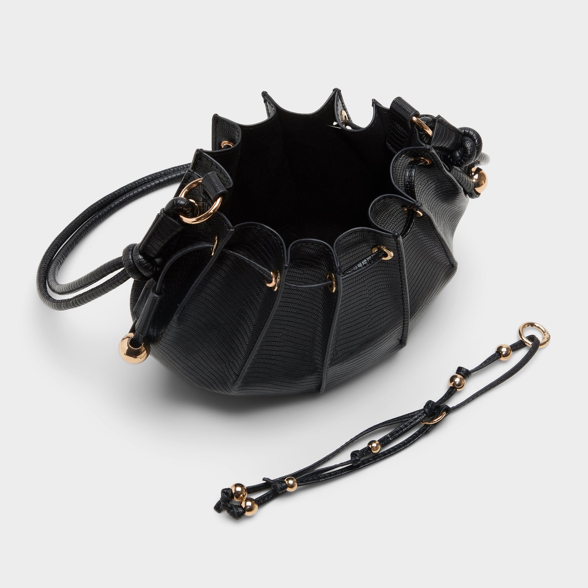 Black Zovellee in Black - Crossbody bag | Aldo