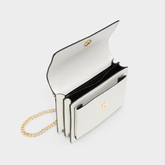 White Miyabell in White - Crossbody bag | Aldo