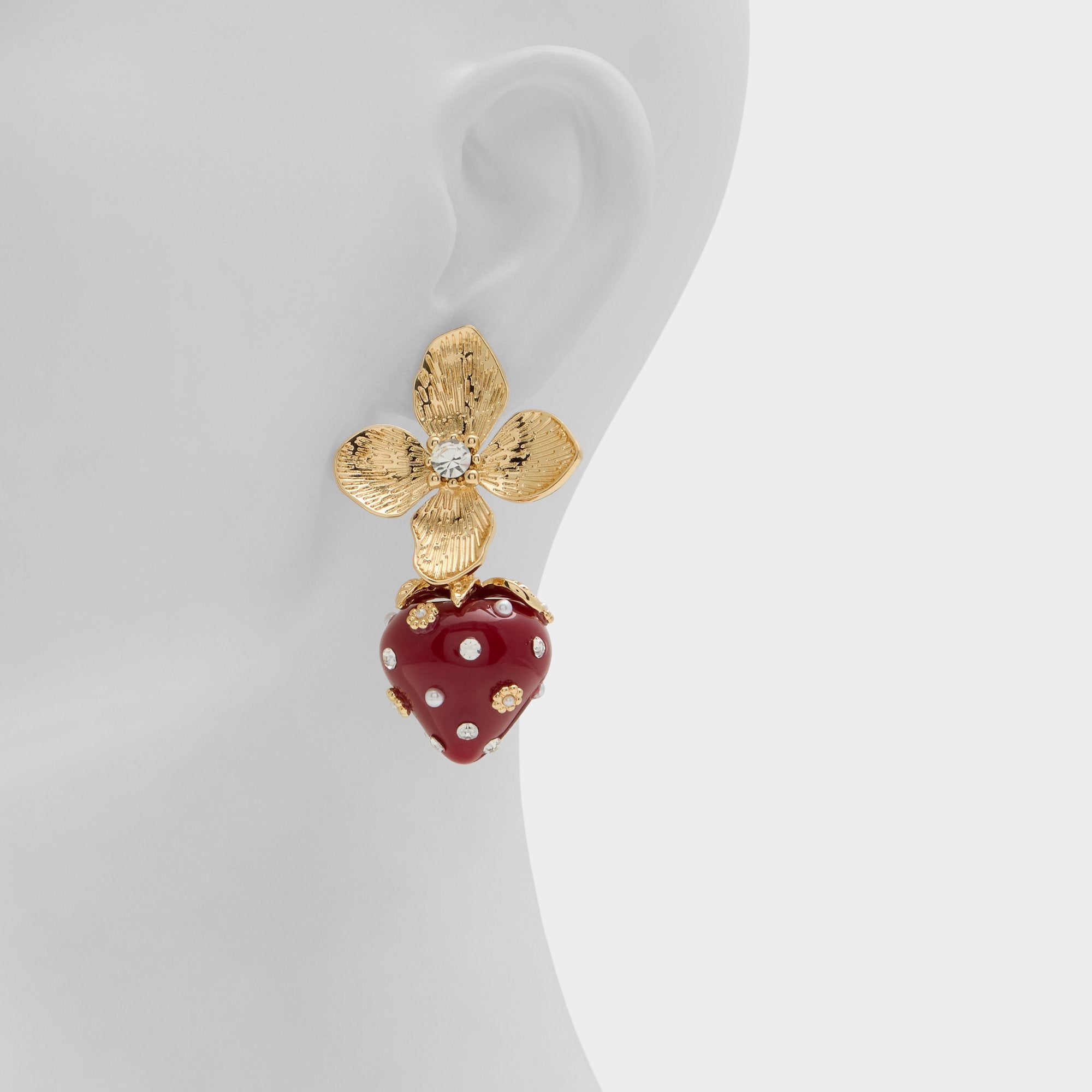 Red Berrybloom in Red - Earrings | Aldo