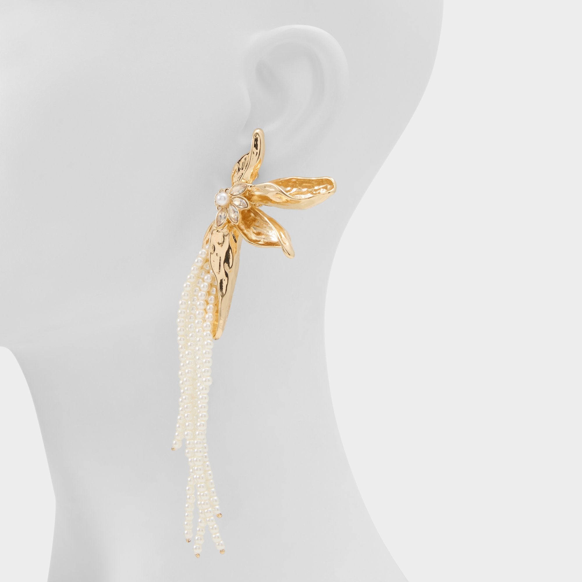 Ice Glimmora in Ice - Statement earrings | Aldo