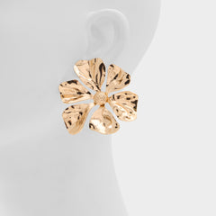 Gold Tahllia in Gold - Statement earrings | Aldo