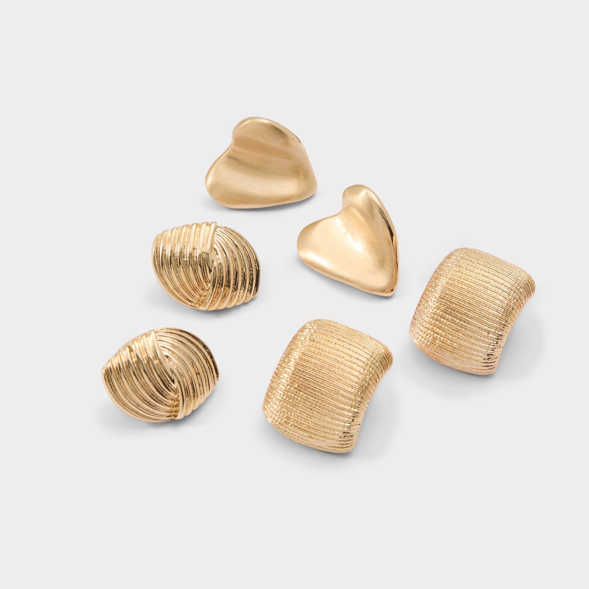 Gold Buttons in Gold - Button earrings | Aldo