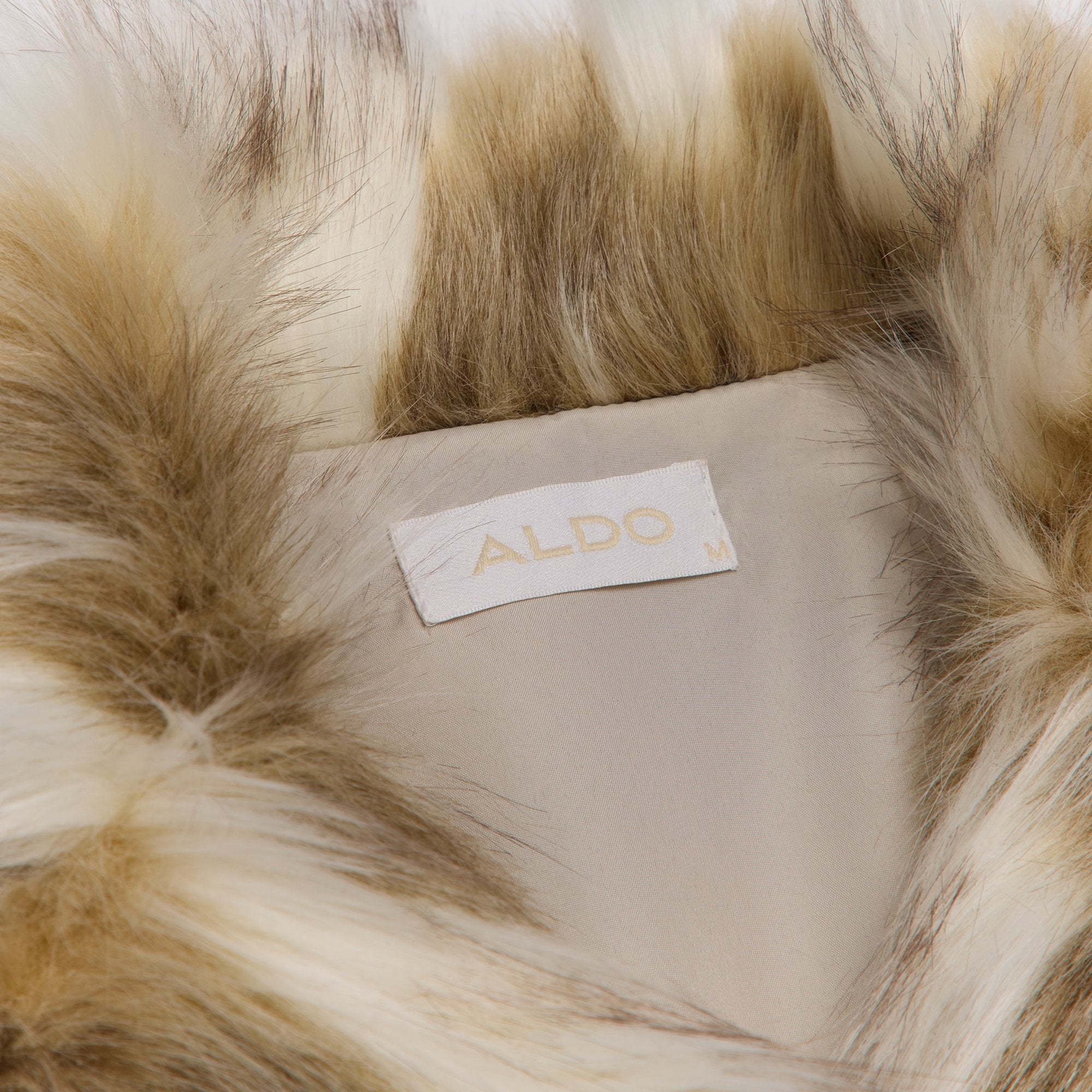 Ice Alpenglow in Ice - Faux fur jacket | Aldo