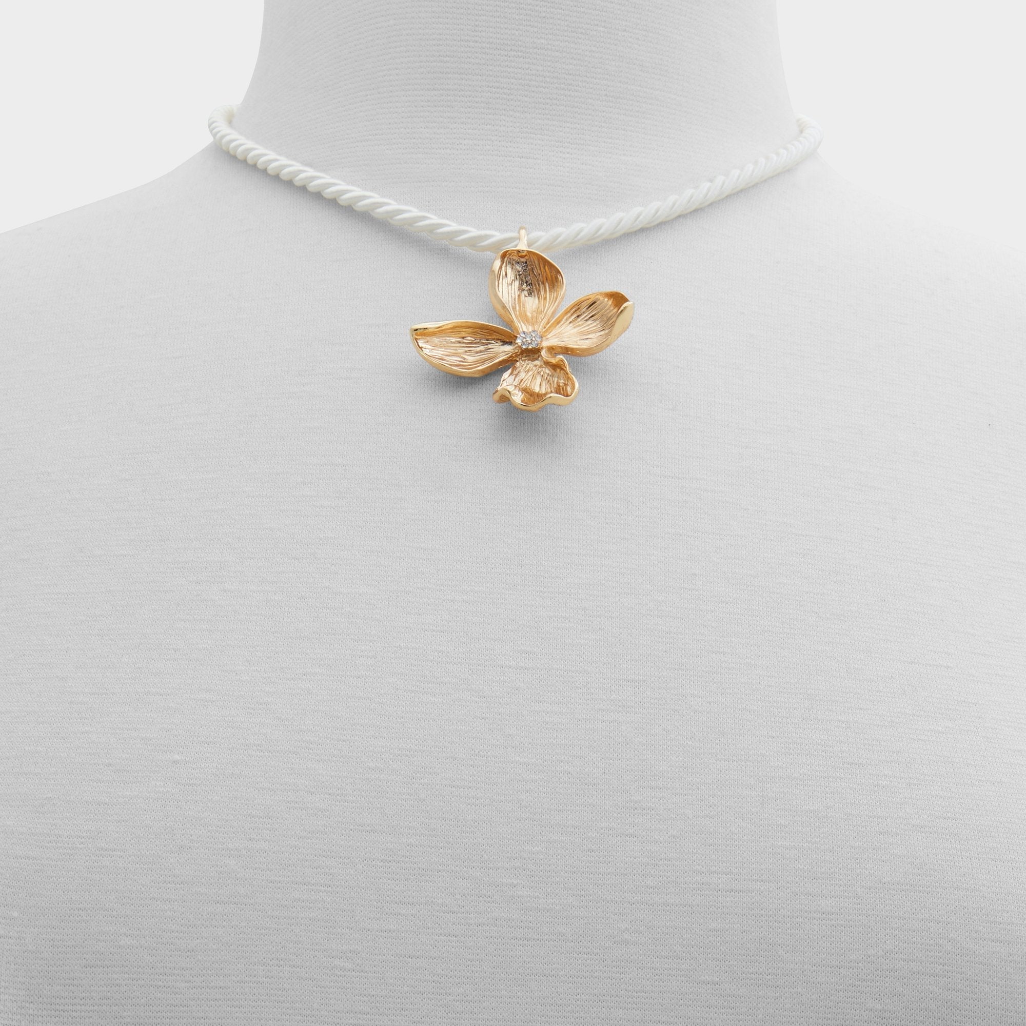 Gold/Clear Multi Chicadellicc Gold/Clear Multi Women's Necklaces - Necklace | Aldo