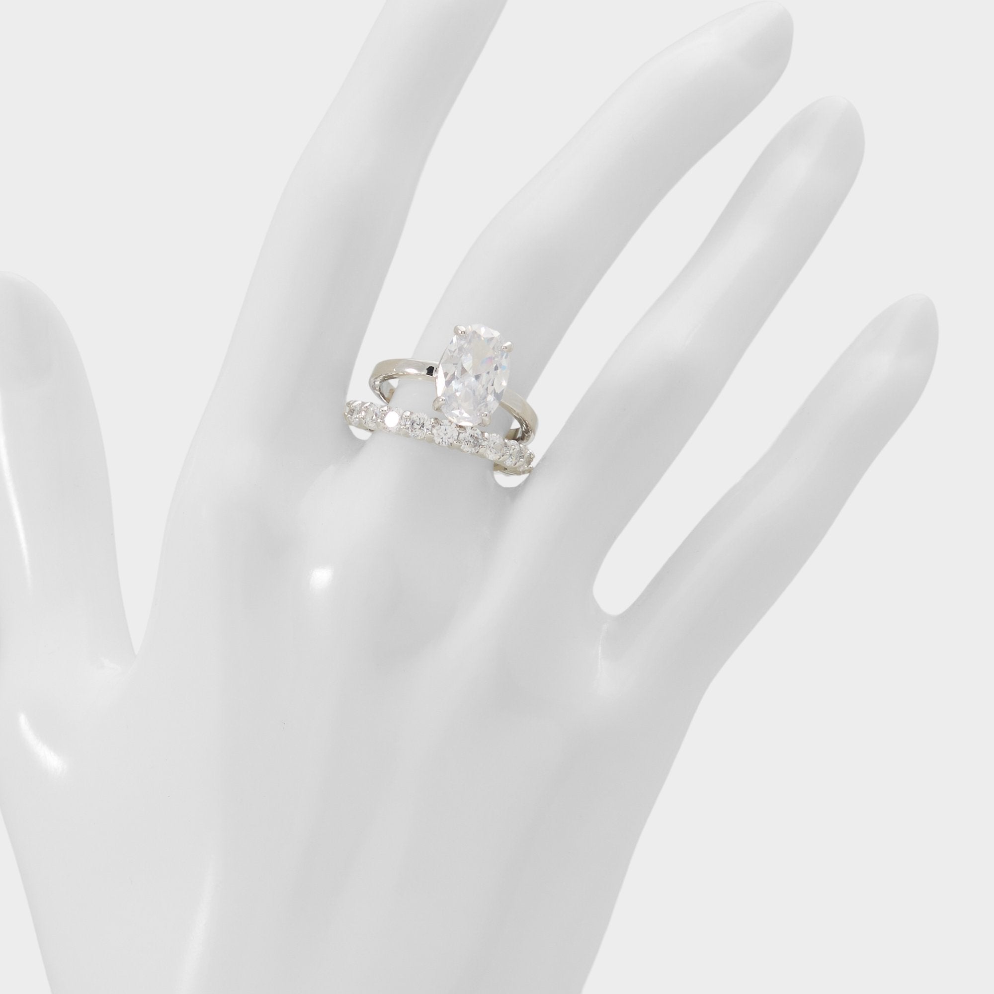 Silver/clear multi Ovalsparkles in Silver Clear Multi - Ring | Aldo