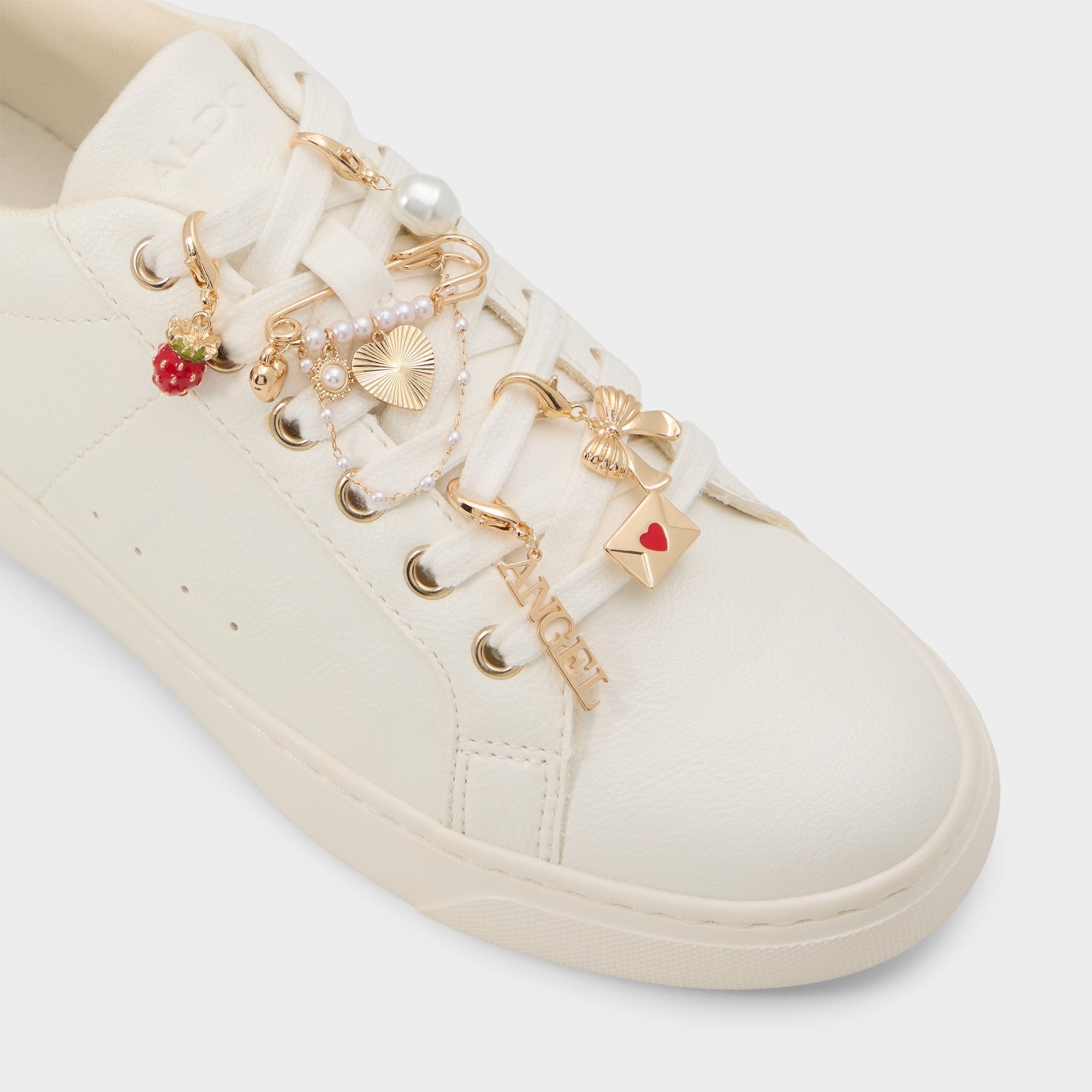 Red Loveletters in Red - Shoe charms | Aldo