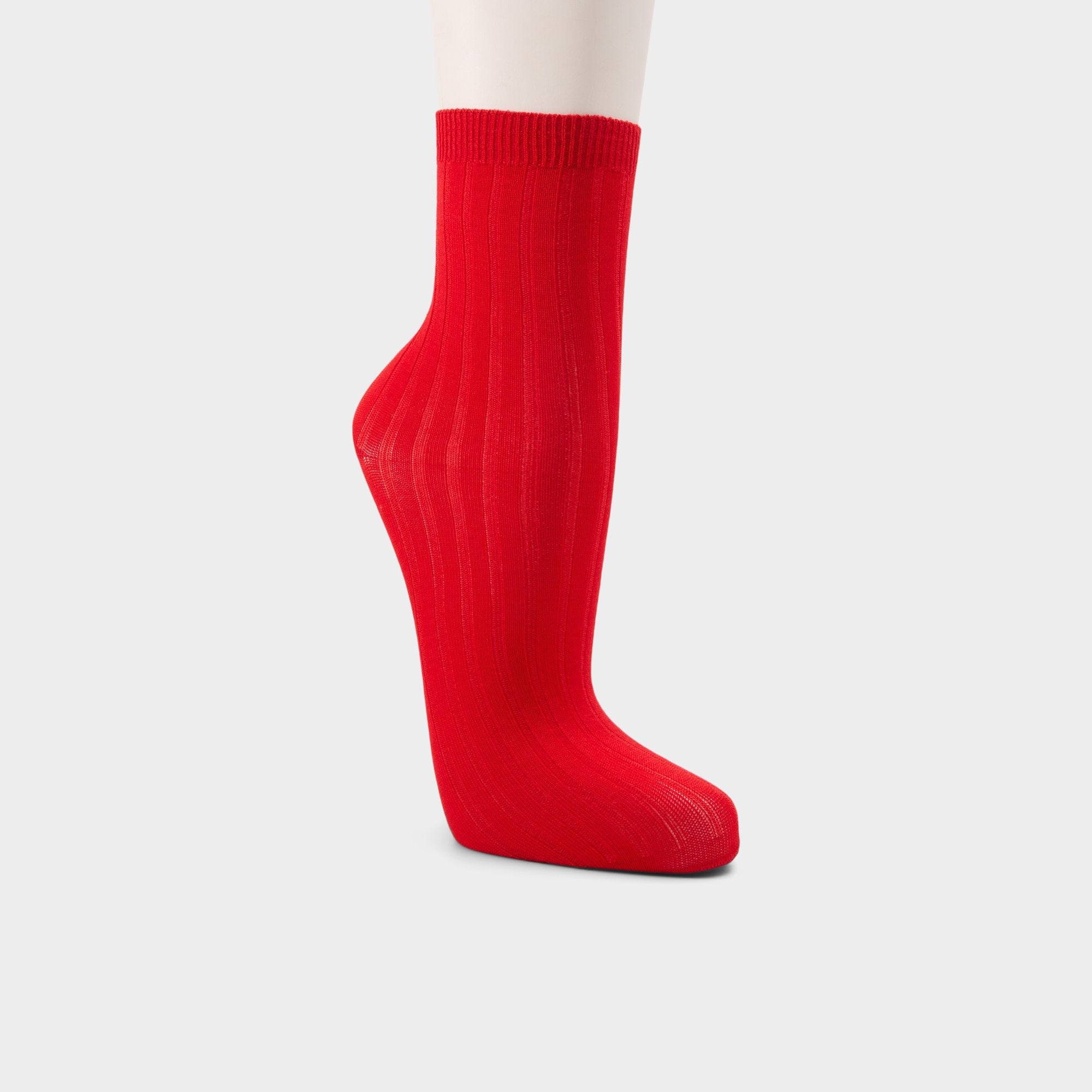 Red Luxecrew in Red - Socks | Aldo