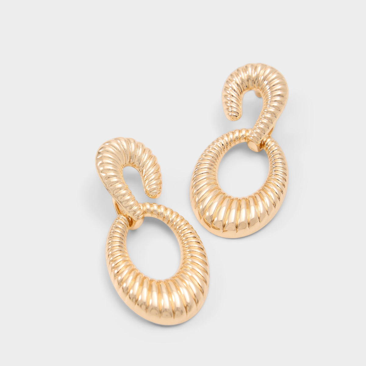 Gold Galilea in Gold - Chandelier earrings | Aldo