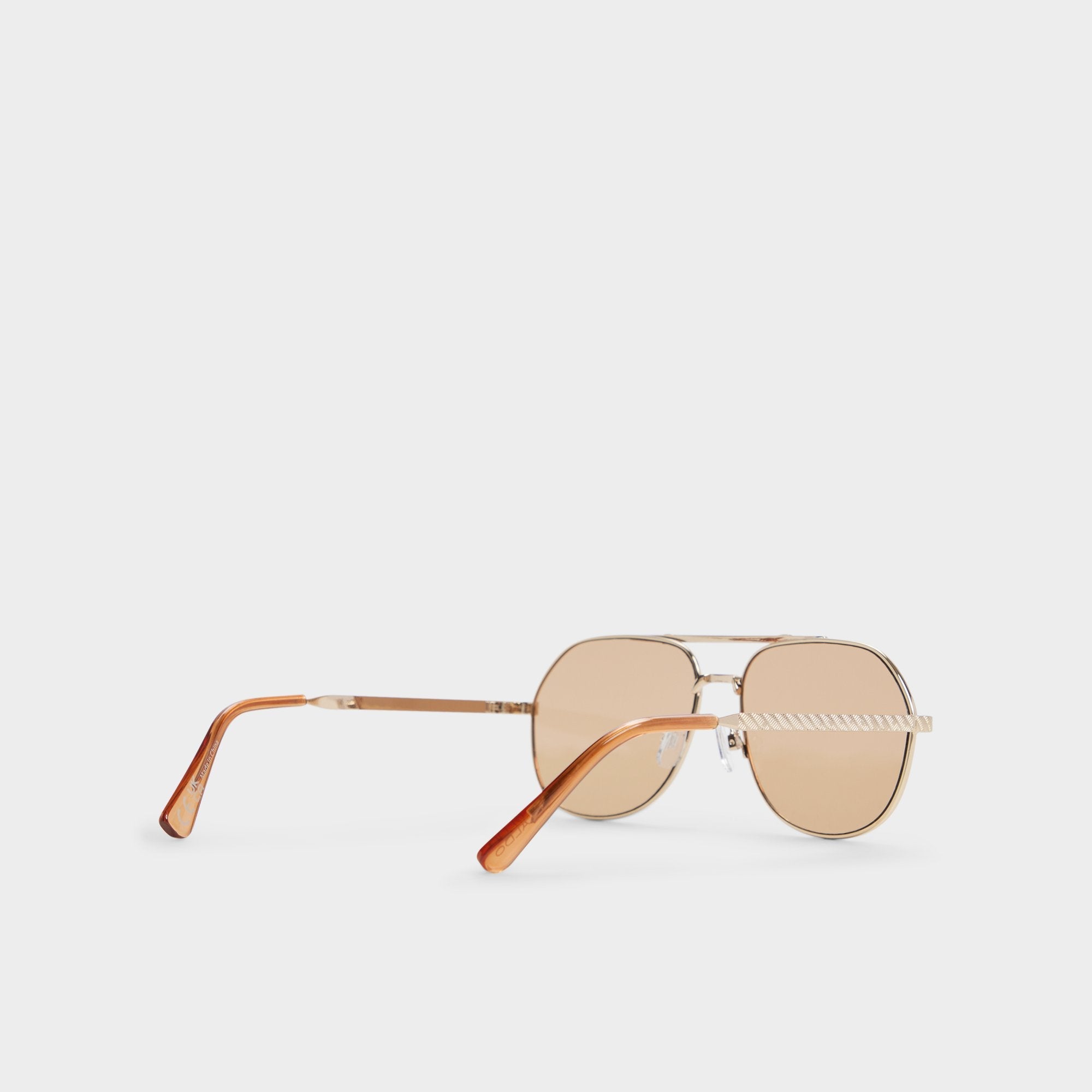 Gold Frejja in Gold - Aviator sunglasses | Aldo