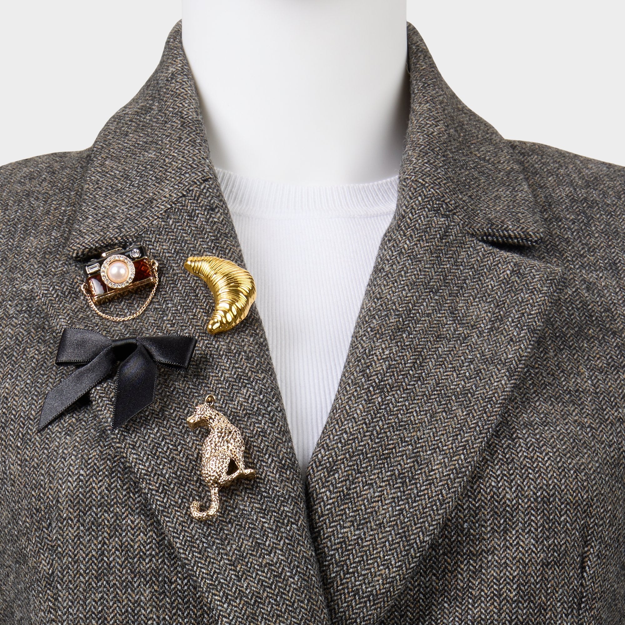 Black/gold multi Chicpins in Black Gold Multi - Decorative brooch | Aldo