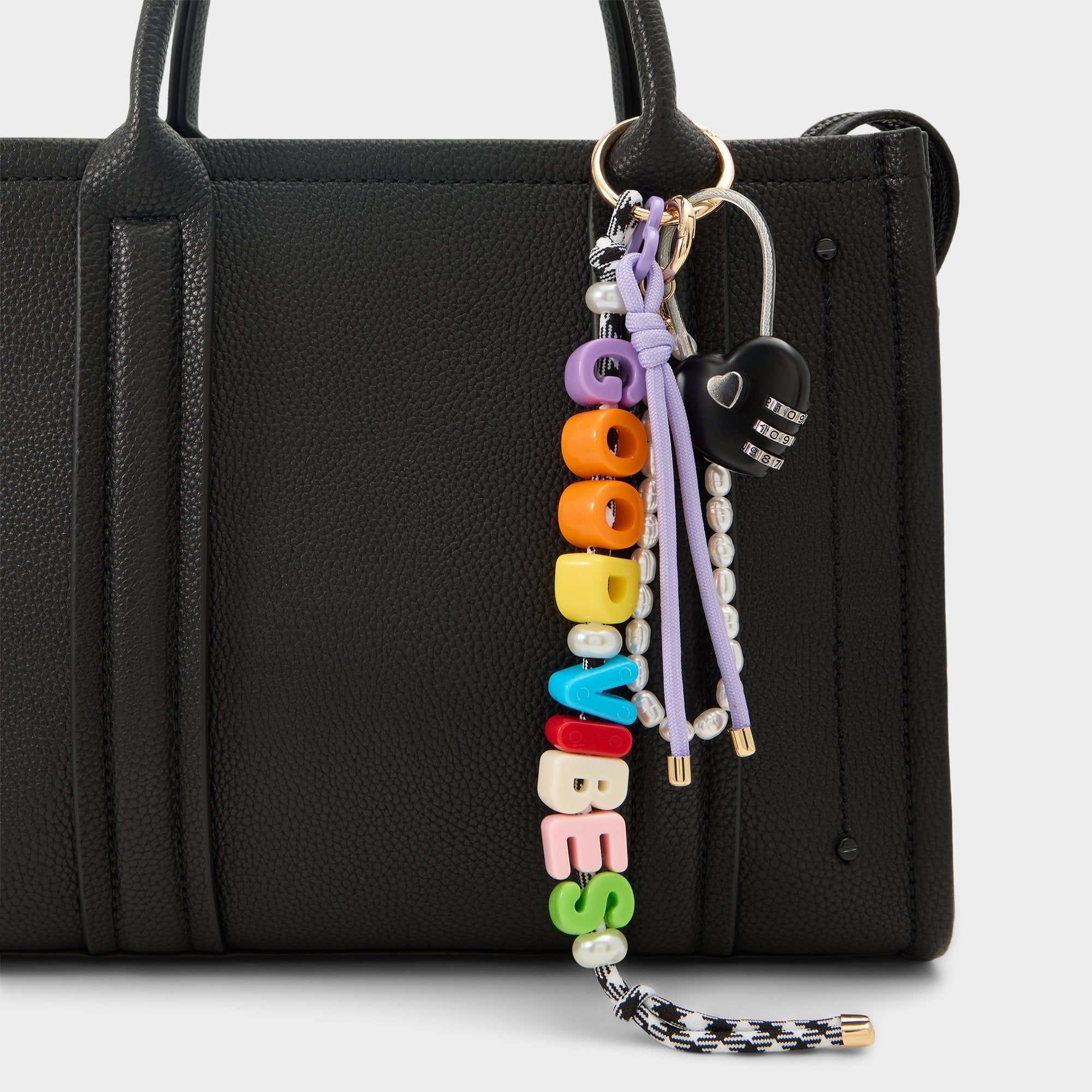 Bright multi Thegoodvibes in Bright Multi - Bag charm | Aldo
