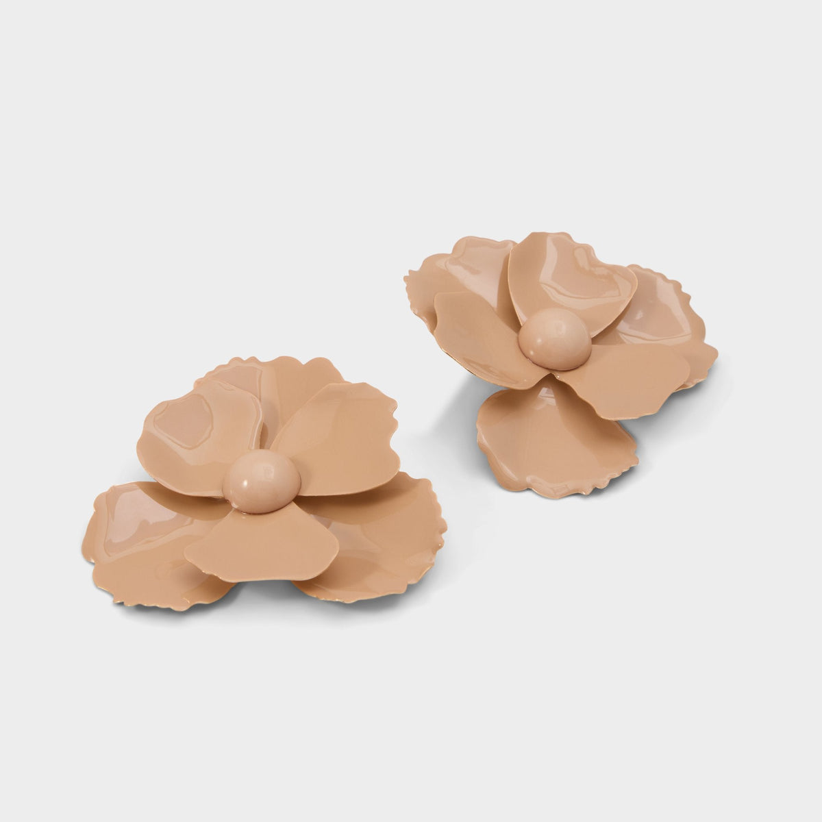 Light Purple Luccyy in Light Purple - Statement earrings | Aldo