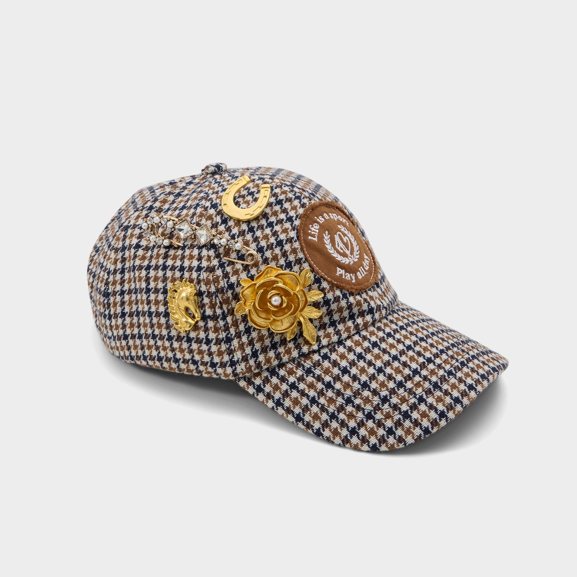 Gold Wildatheart in Gold - Decorative brooch | Aldo