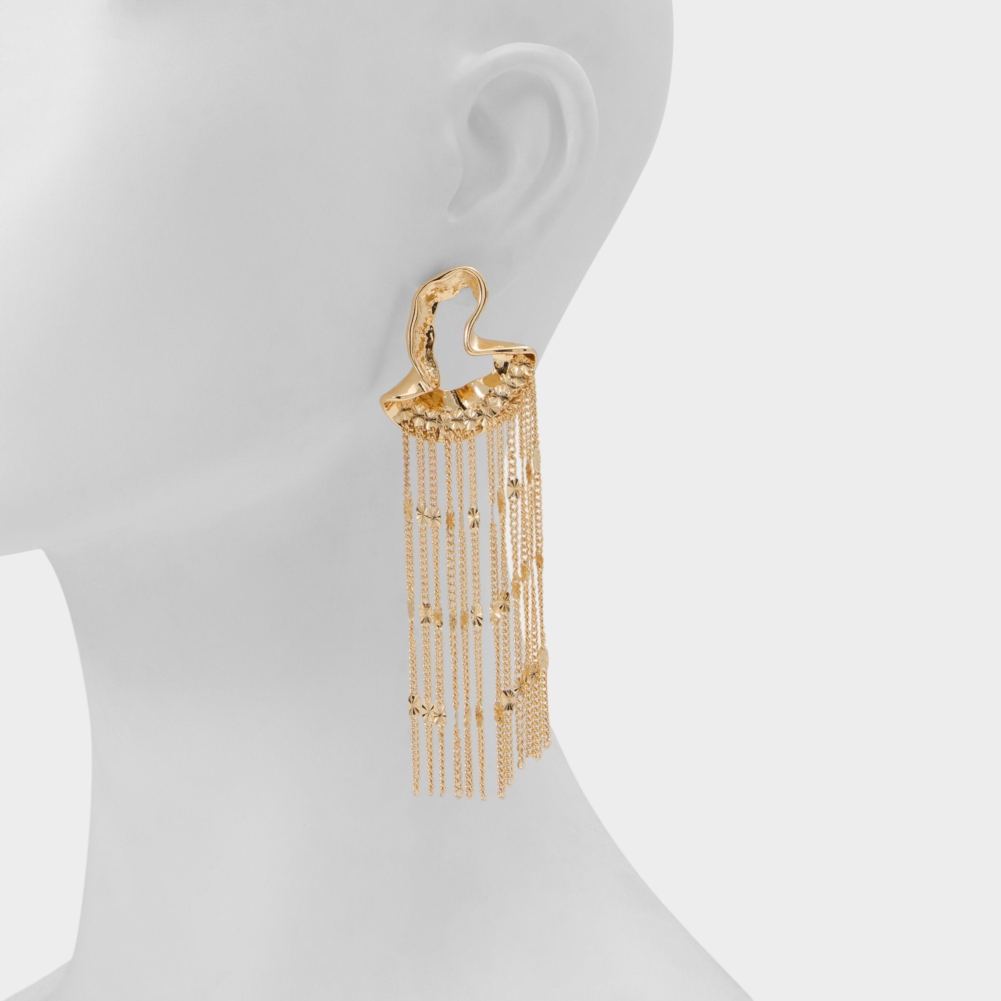 Gold Solleenne in Gold - Chandelier earrings | Aldo