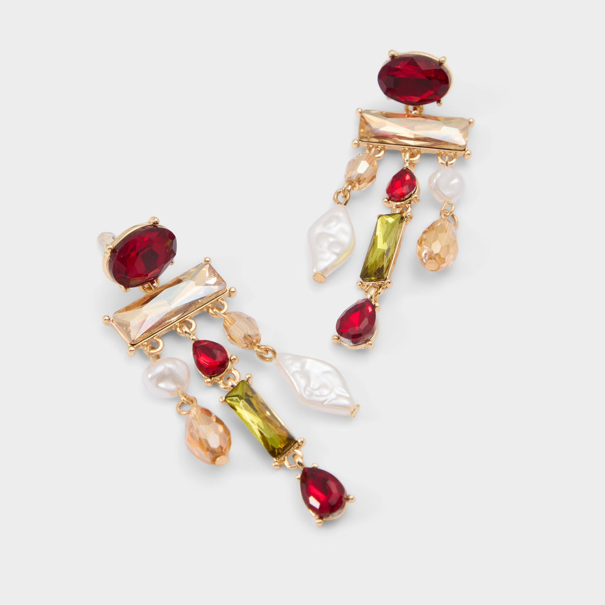 Bordo Savannahh in Bordo - Chandelier earrings | Aldo