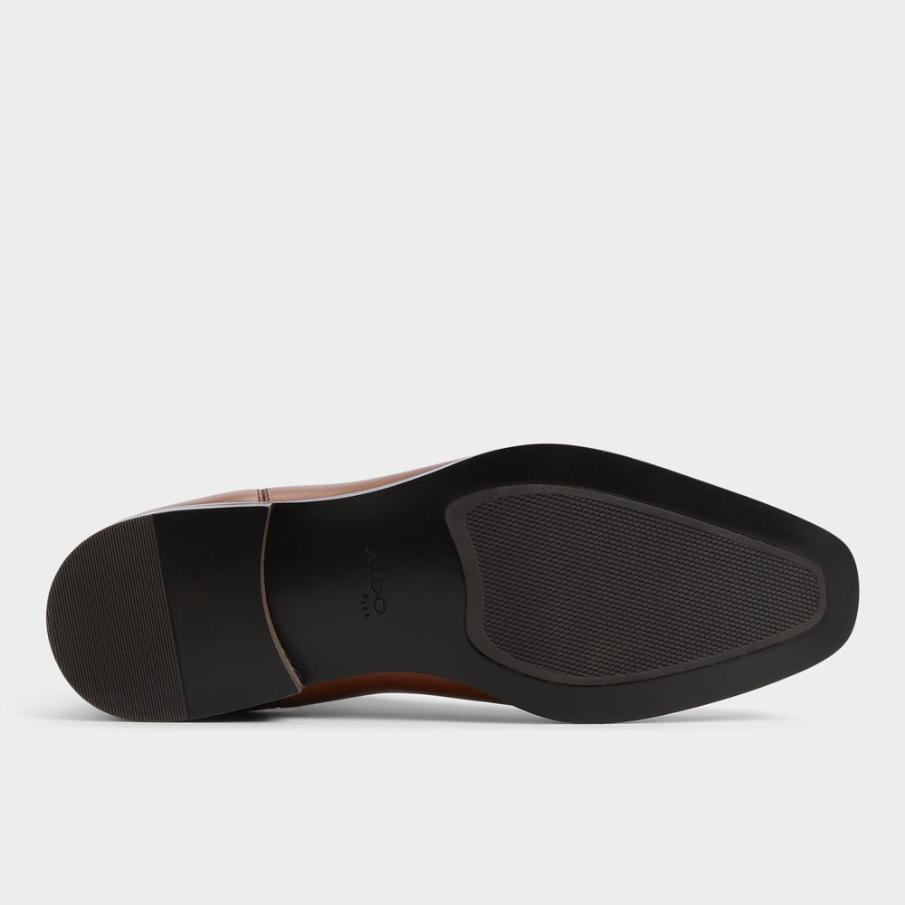 Cognac Sosa in Cognac - Chelsea boot | Aldo