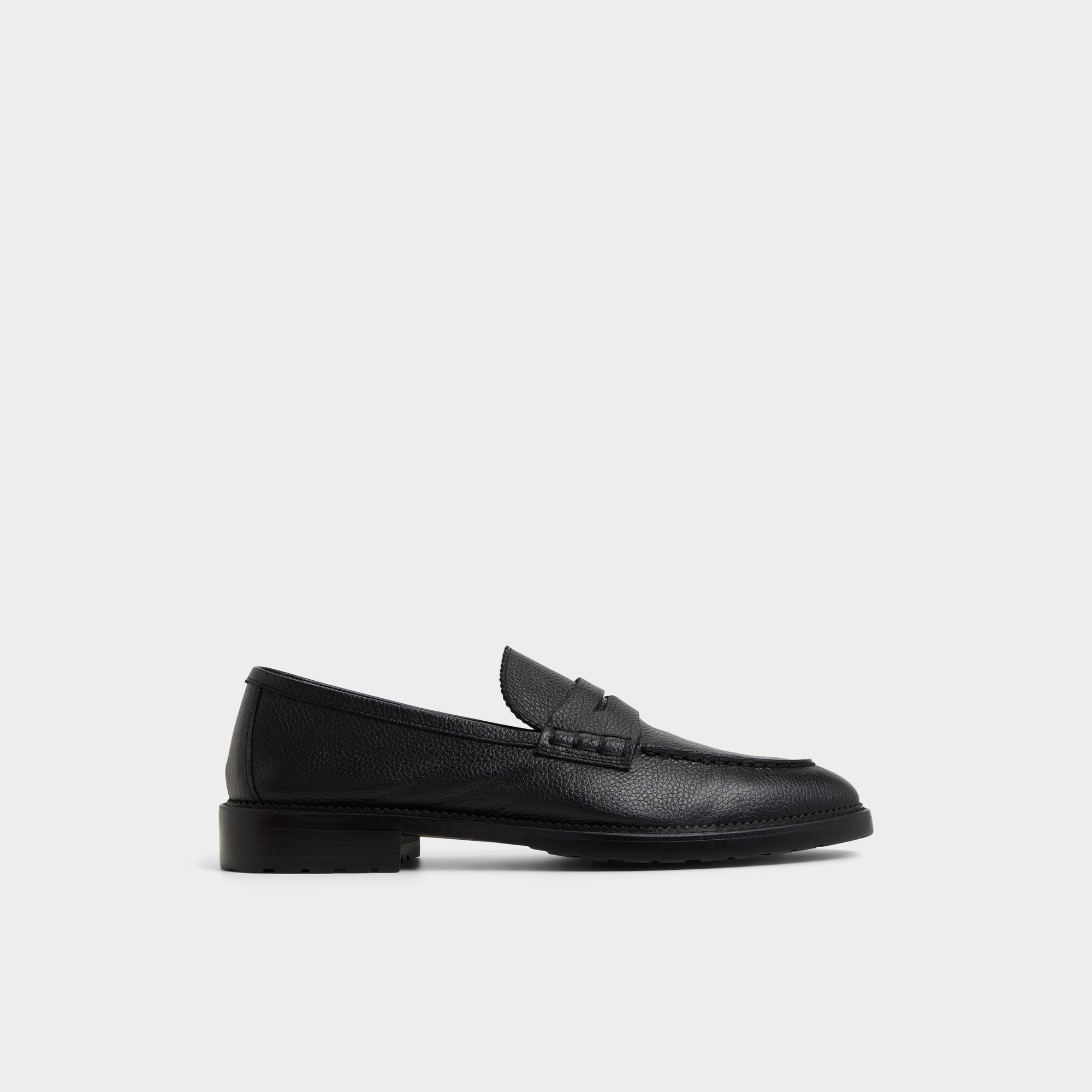 Open black Melvillee in Open Black - Loafer | Aldo