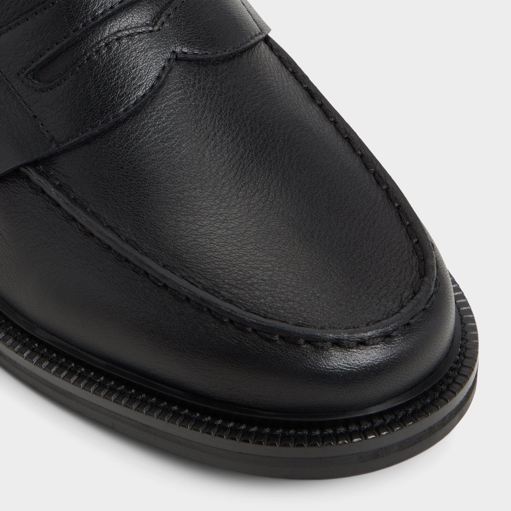 Open black Buckley in Open Black - Loafer | Aldo