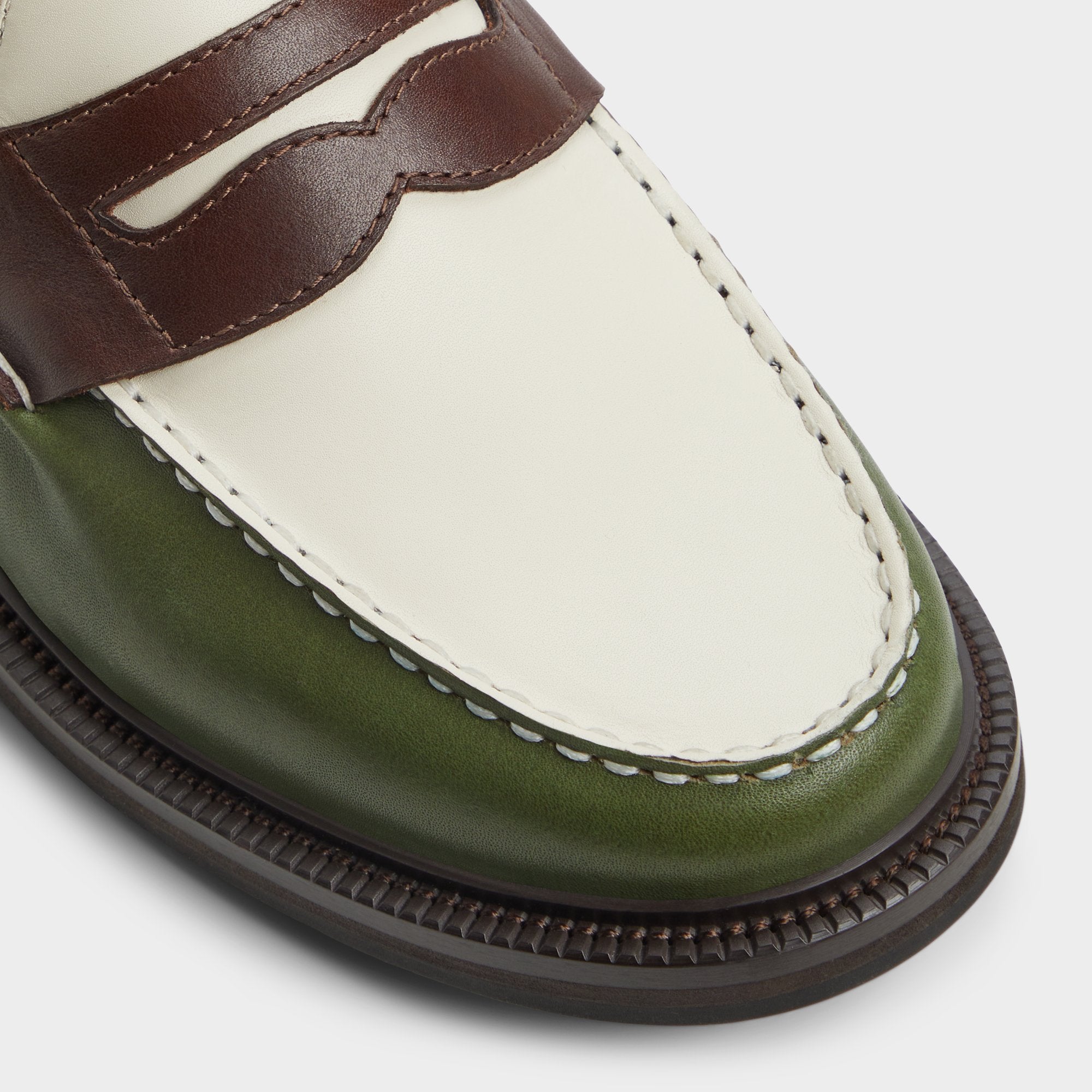 Moss Buckley in Moss - Loafer | Aldo
