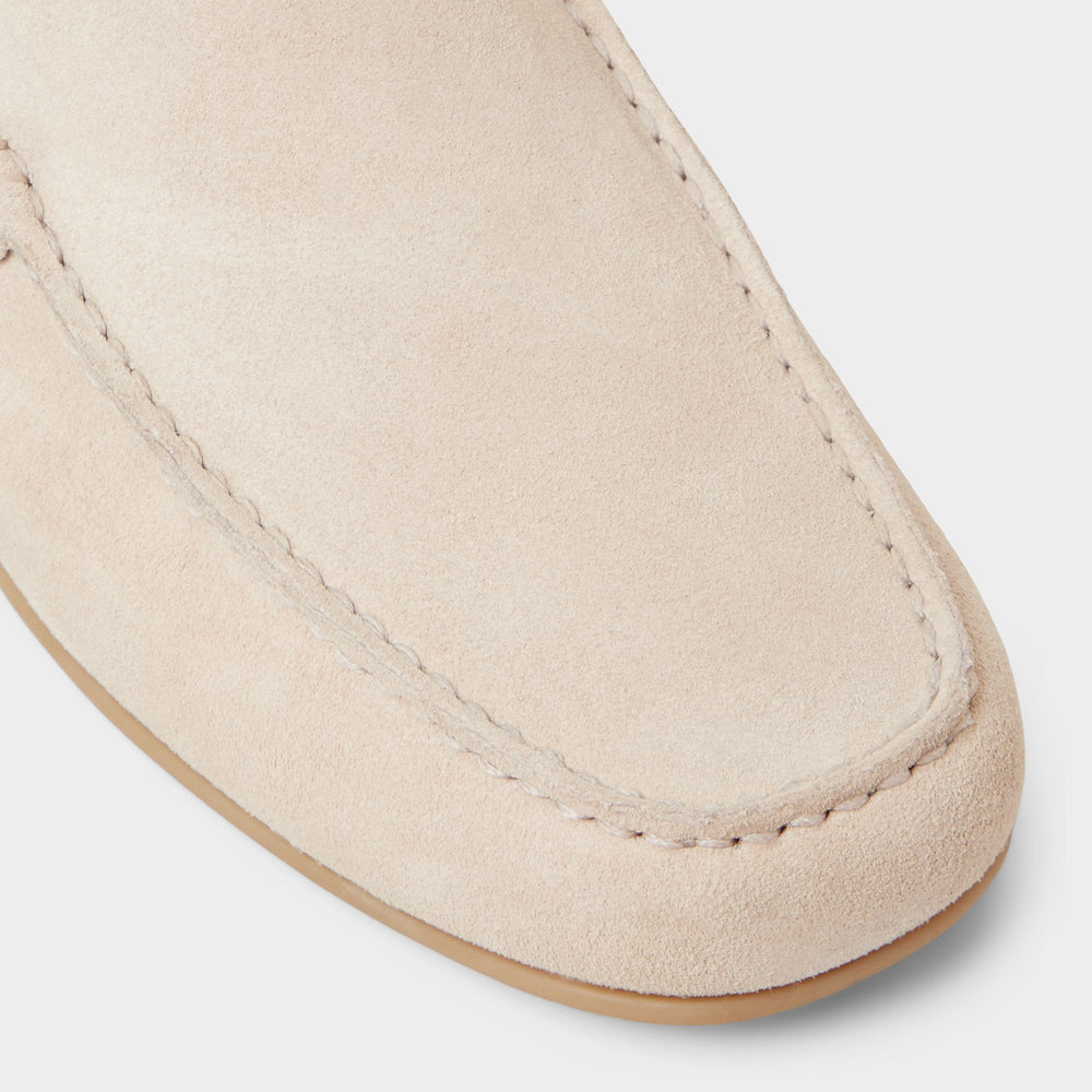 Cream Horton in In Cream - Driving shoe | Aldo
