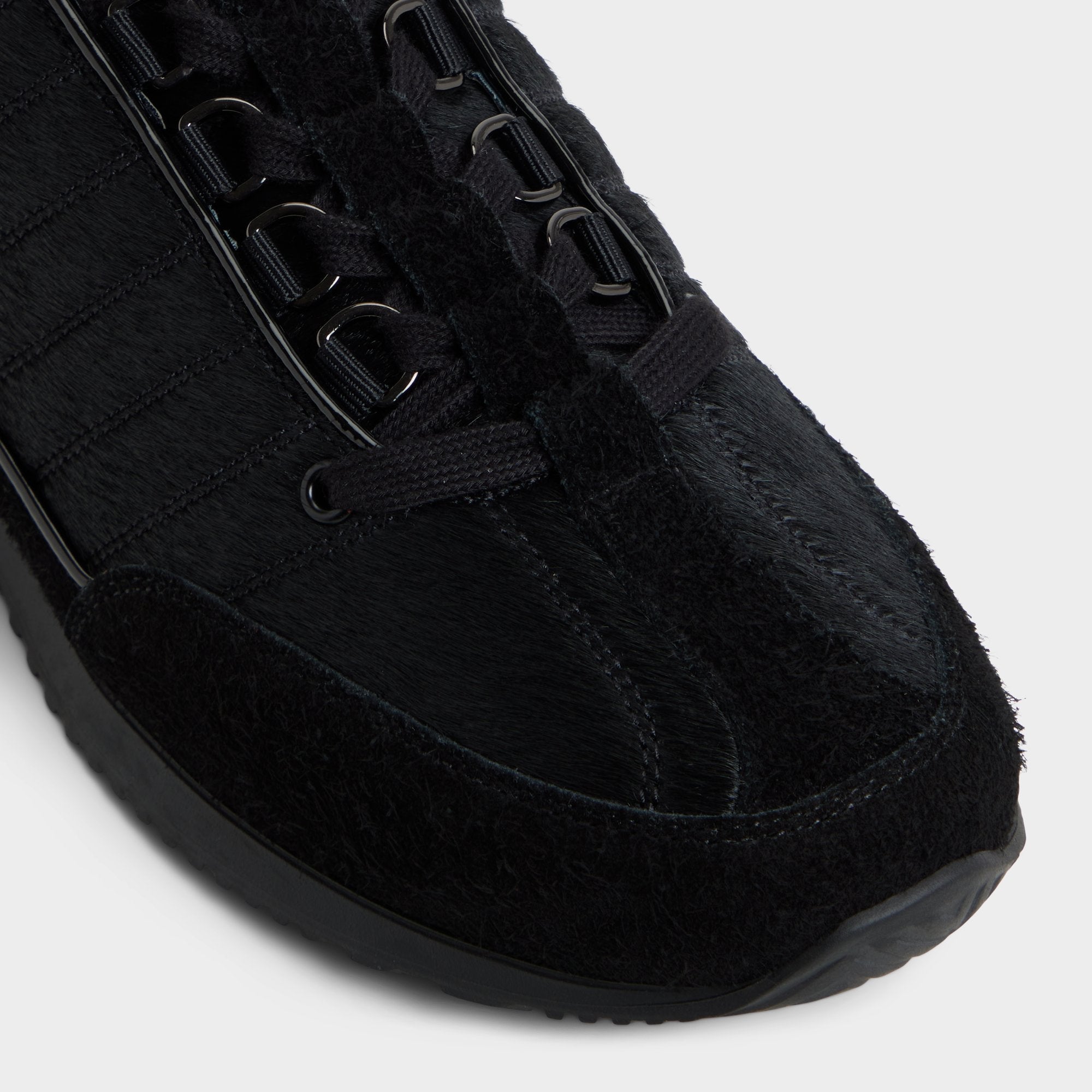 Black Rocko in Black 14183599 - Low top sneaker | Aldo