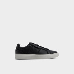 Black/black Courtline in Black Black 14253819 - Low top sneaker, Cup sole | Aldo