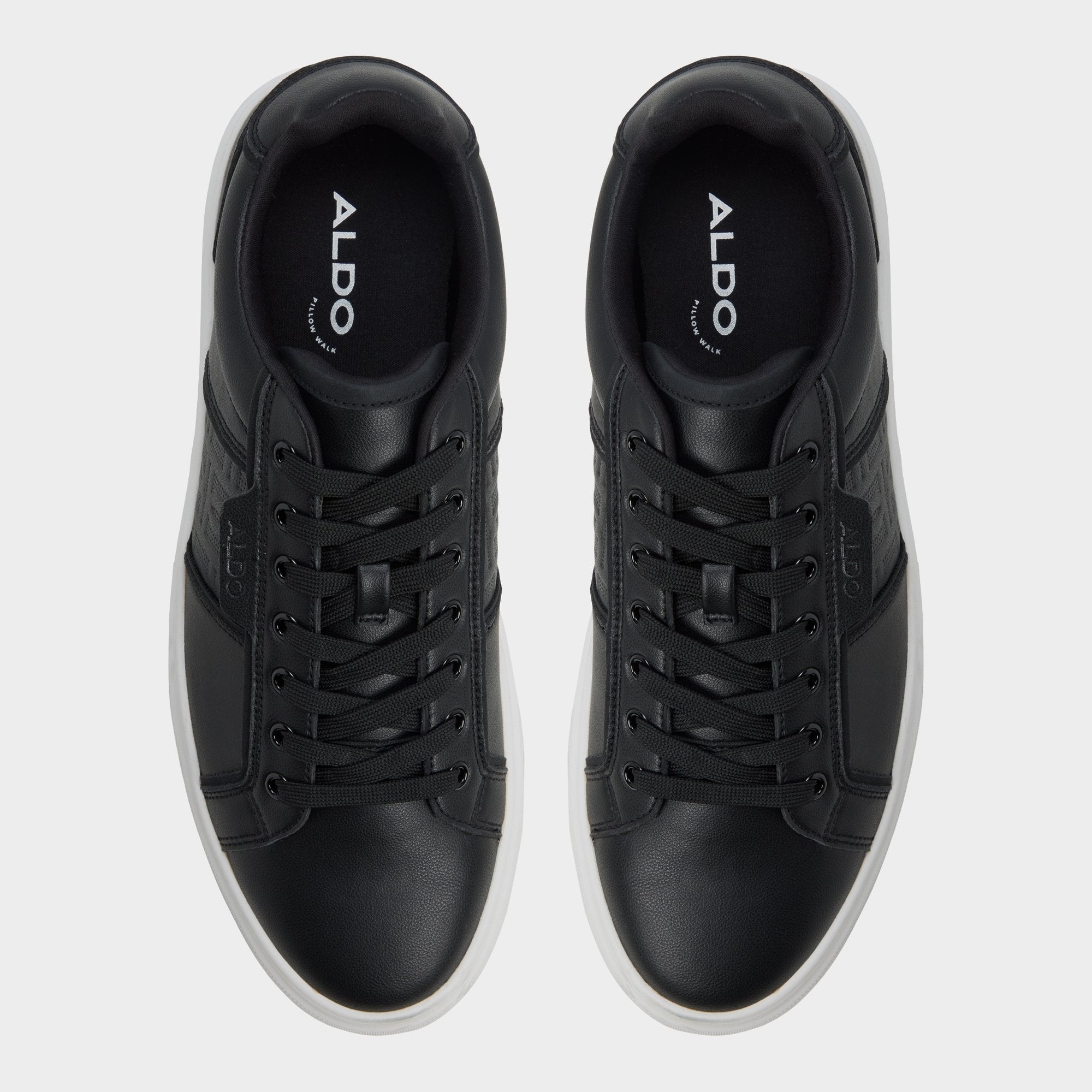Black/black Courtline in Black Black 14253819 - Low top sneaker, Cup sole | Aldo