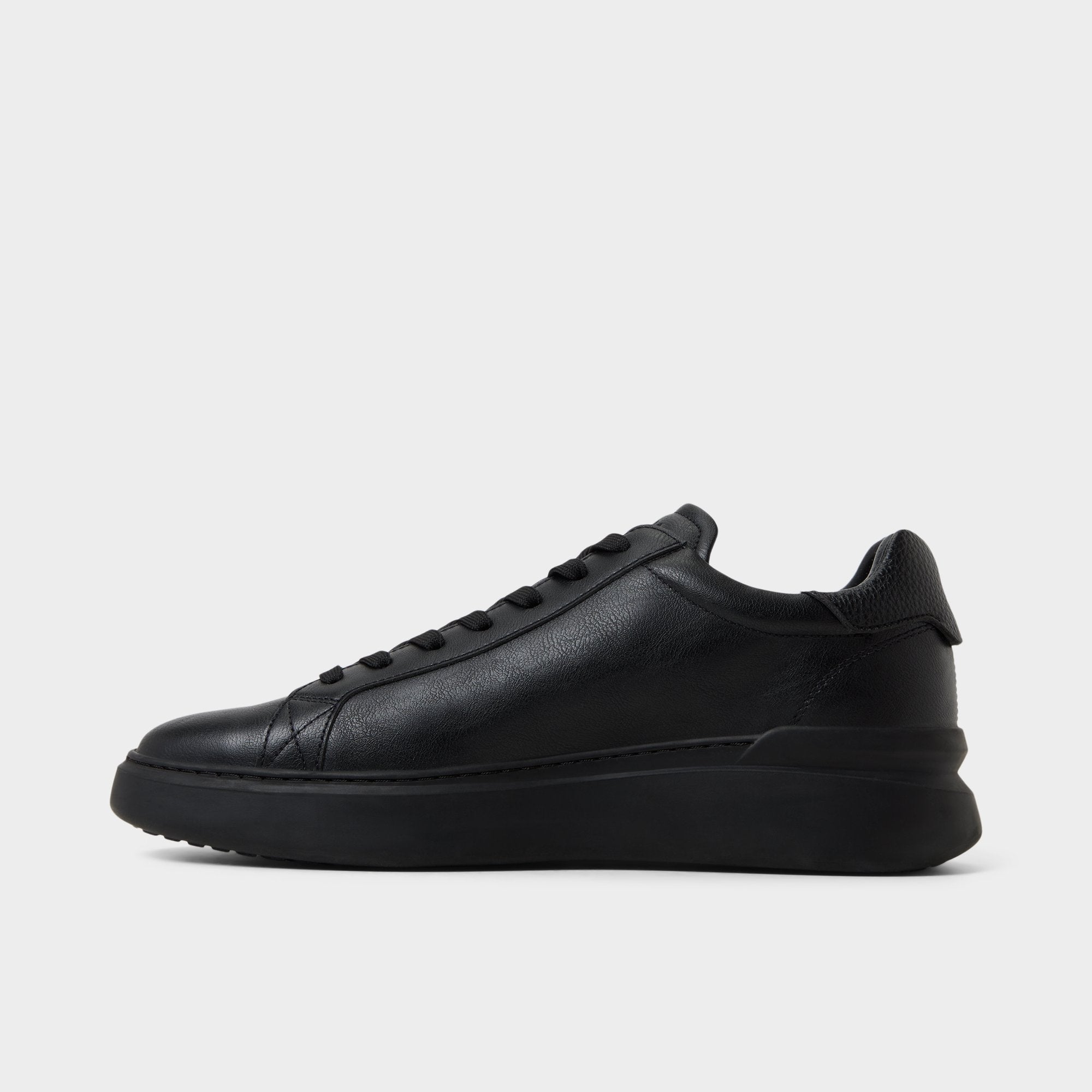 Black/black Toddy in Black Black 14134996 - Low top sneaker | Aldo