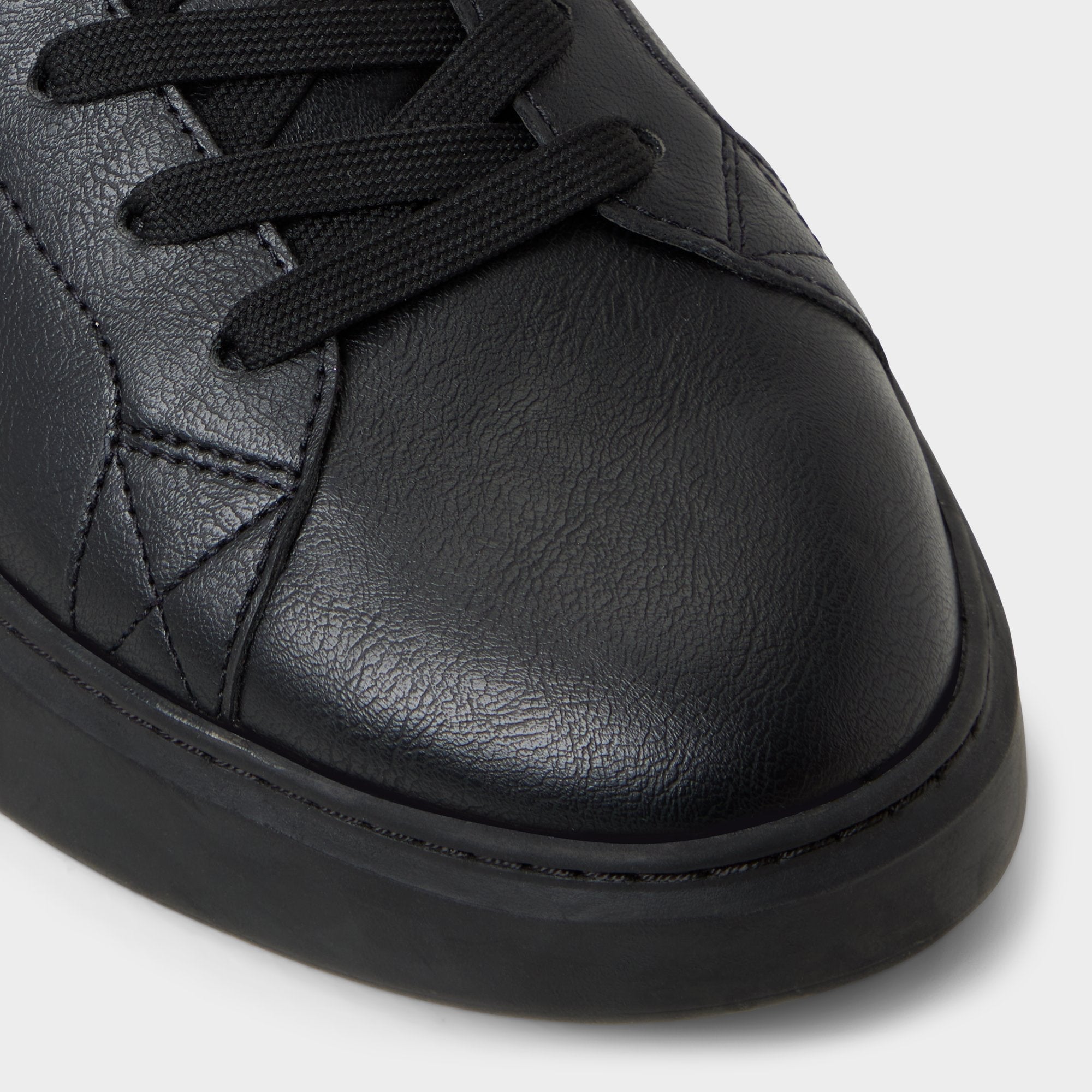 Black/black Toddy in Black Black 14134996 - Low top sneaker | Aldo