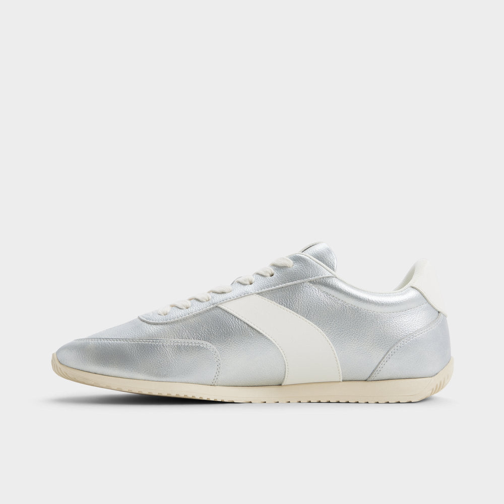 Silver Nathaniel in Silver - Low top sneaker, Cup sole | Aldo