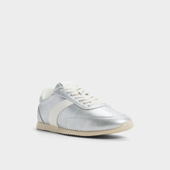 Silver Nathaniel in Silver - Low top sneaker, Cup sole | Aldo