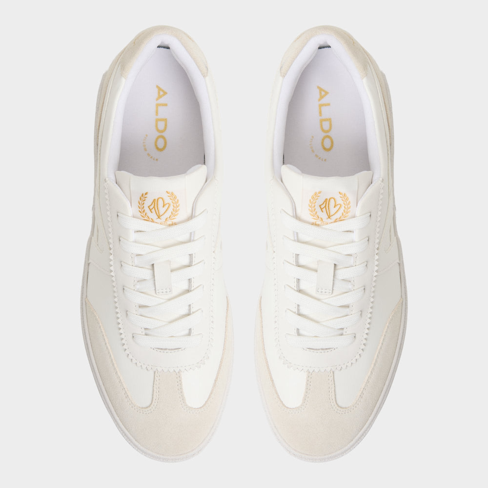 White Clubtrainer in White 14112554 - Low top sneaker, Cup sole | Aldo