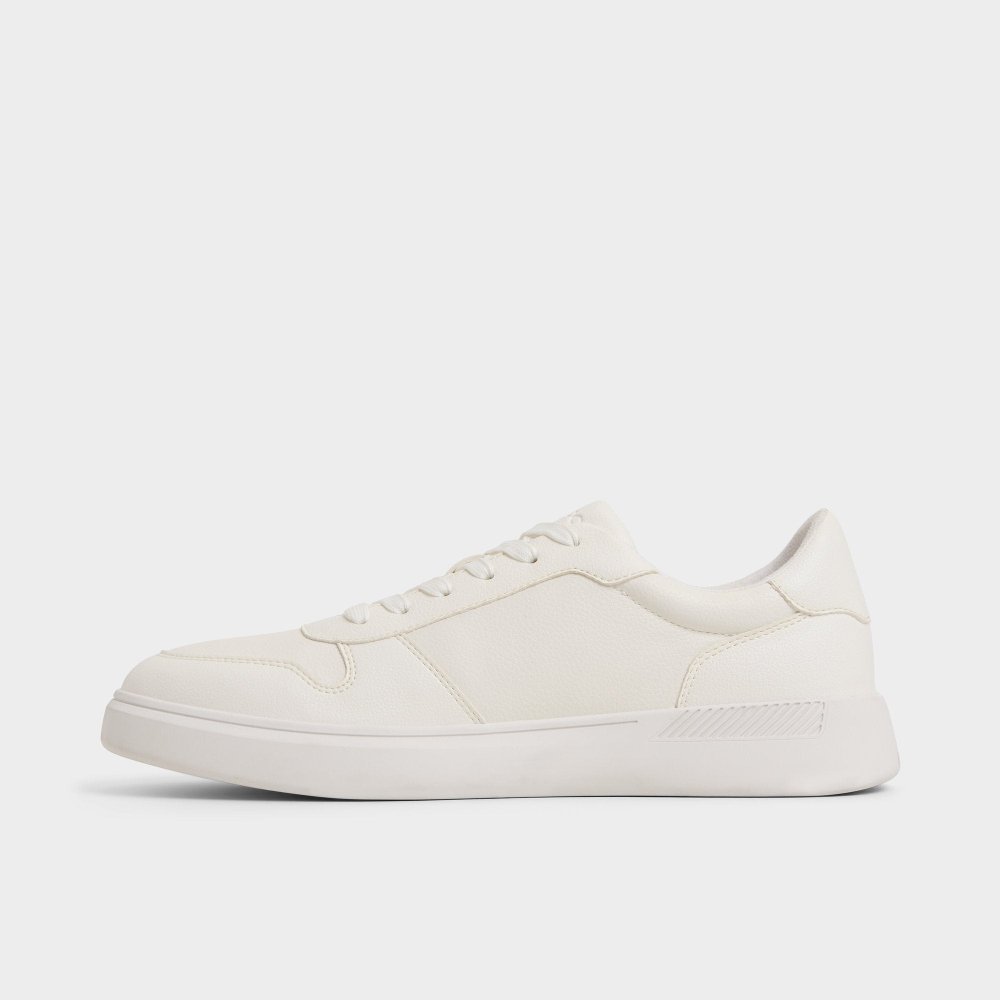 White Retrosneaker White Men's Low top - Low top sneaker, Cup sole | Aldo