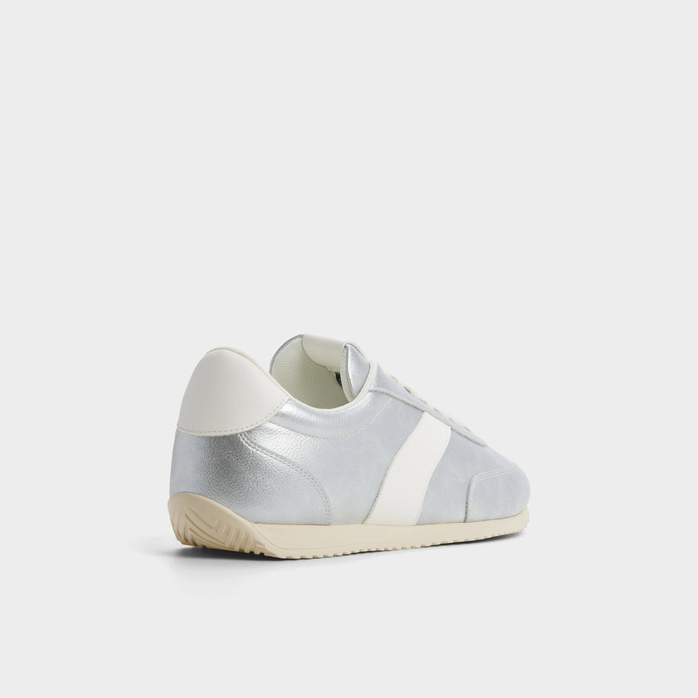 Silver Nathaniell in Silver - Low top sneaker, Cup sole | Aldo