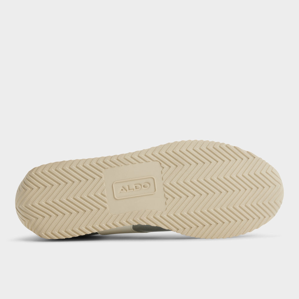 Silver Nathaniell in Silver - Low top sneaker, Cup sole | Aldo