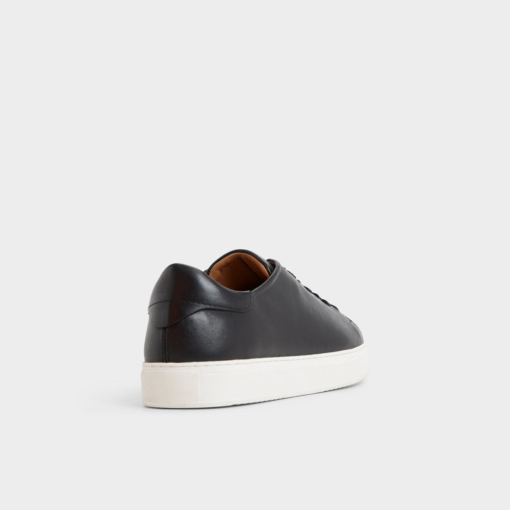 Black Fonzo in Black - Low top sneaker | Aldo