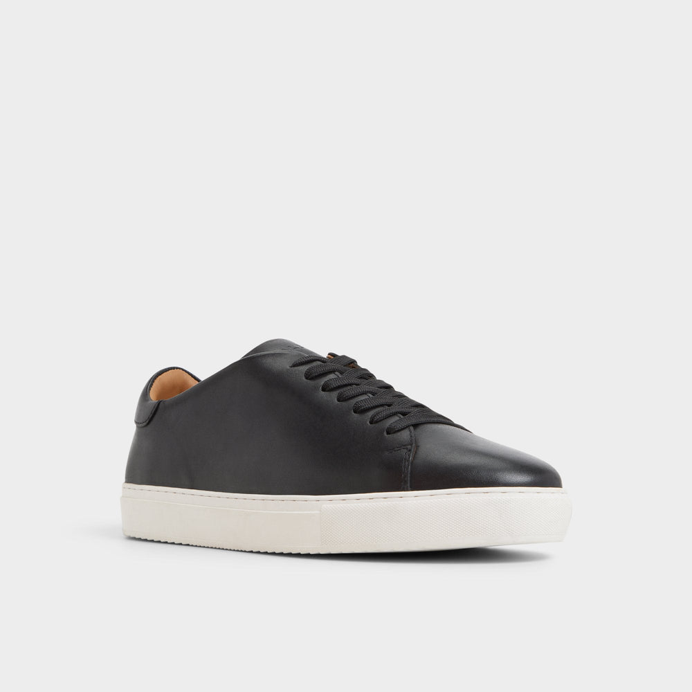 Black Fonzo in Black - Low top sneaker | Aldo