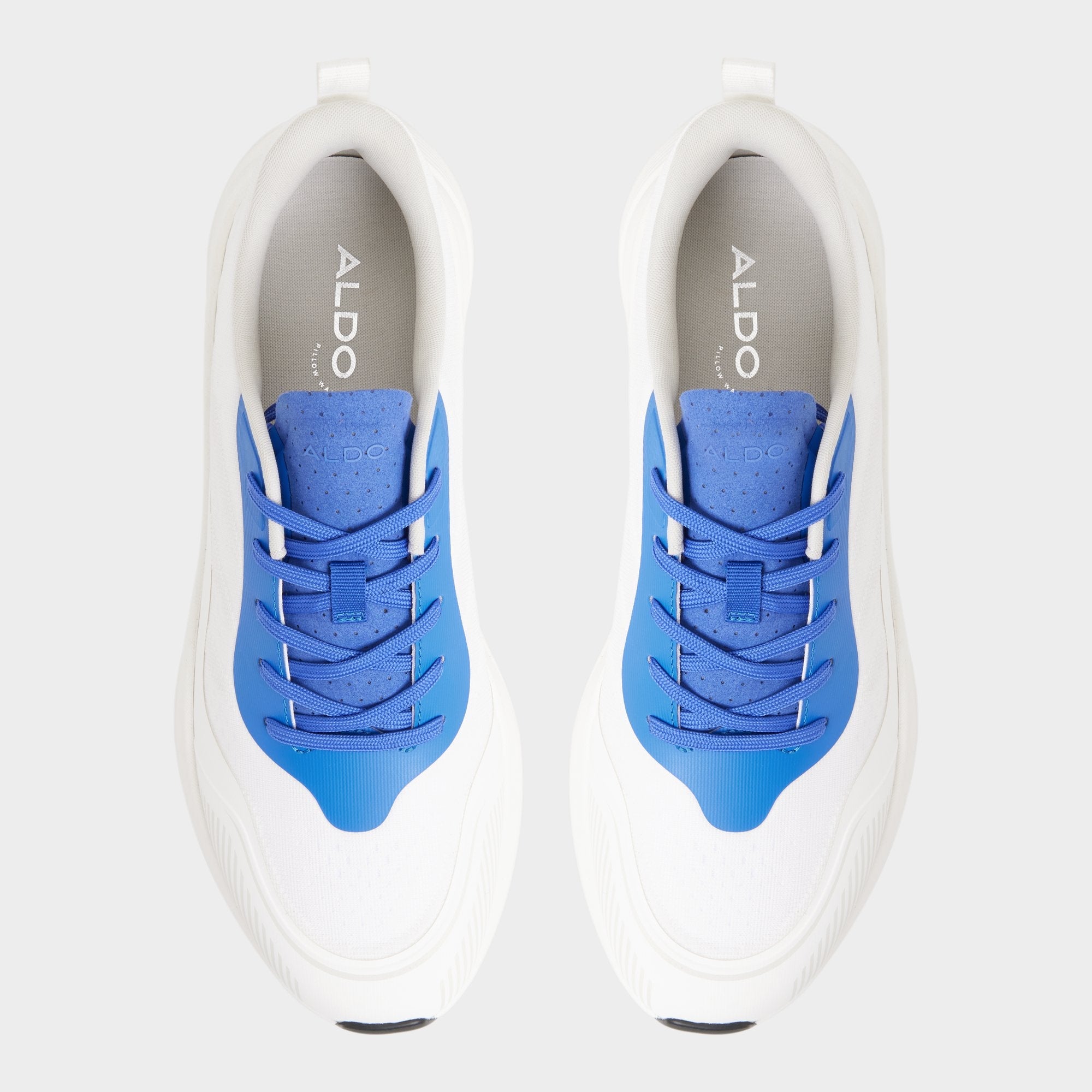 White/blue Pillowsnkr in M White Blue14112546 - Jogger sneaker, Jogger sole | Aldo