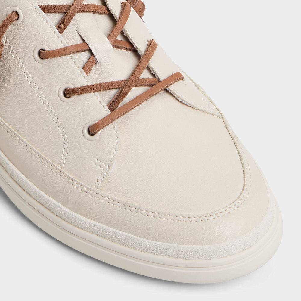 White/bone Tristin in White Bone 14041857 - Low top sneaker, Cup sole | Aldo