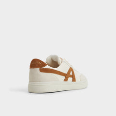 Bone Clubtrainer in Bone 14112551 - Low top sneaker, Cup sole | Aldo