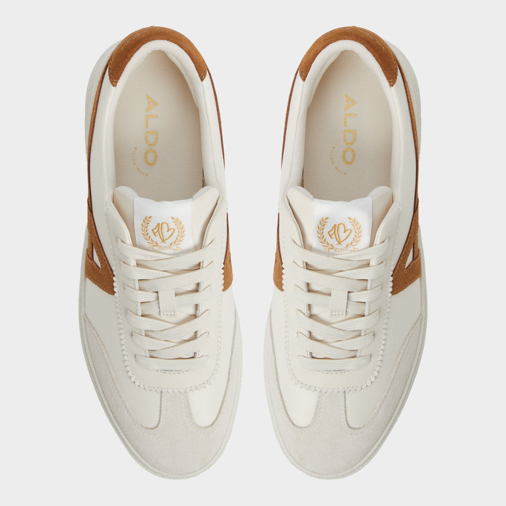 Bone Clubtrainer in Bone 14112551 - Low top sneaker, Cup sole | Aldo