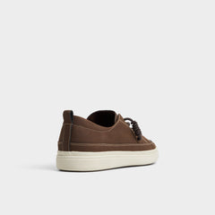 Brown Tristin in Brown 14041860 - Low top sneaker, Cup sole | Aldo