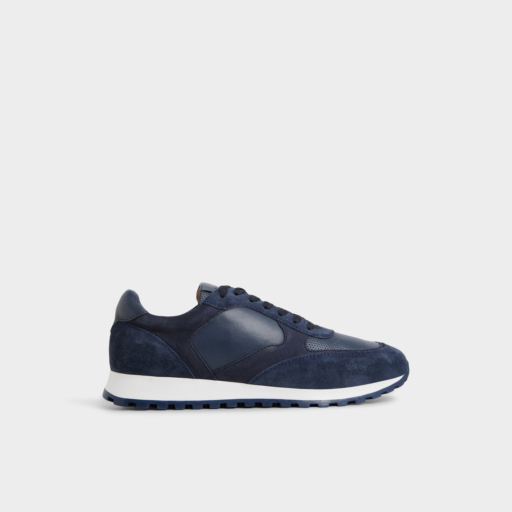 Navy Gordo in Navy - Low top sneaker | Aldo