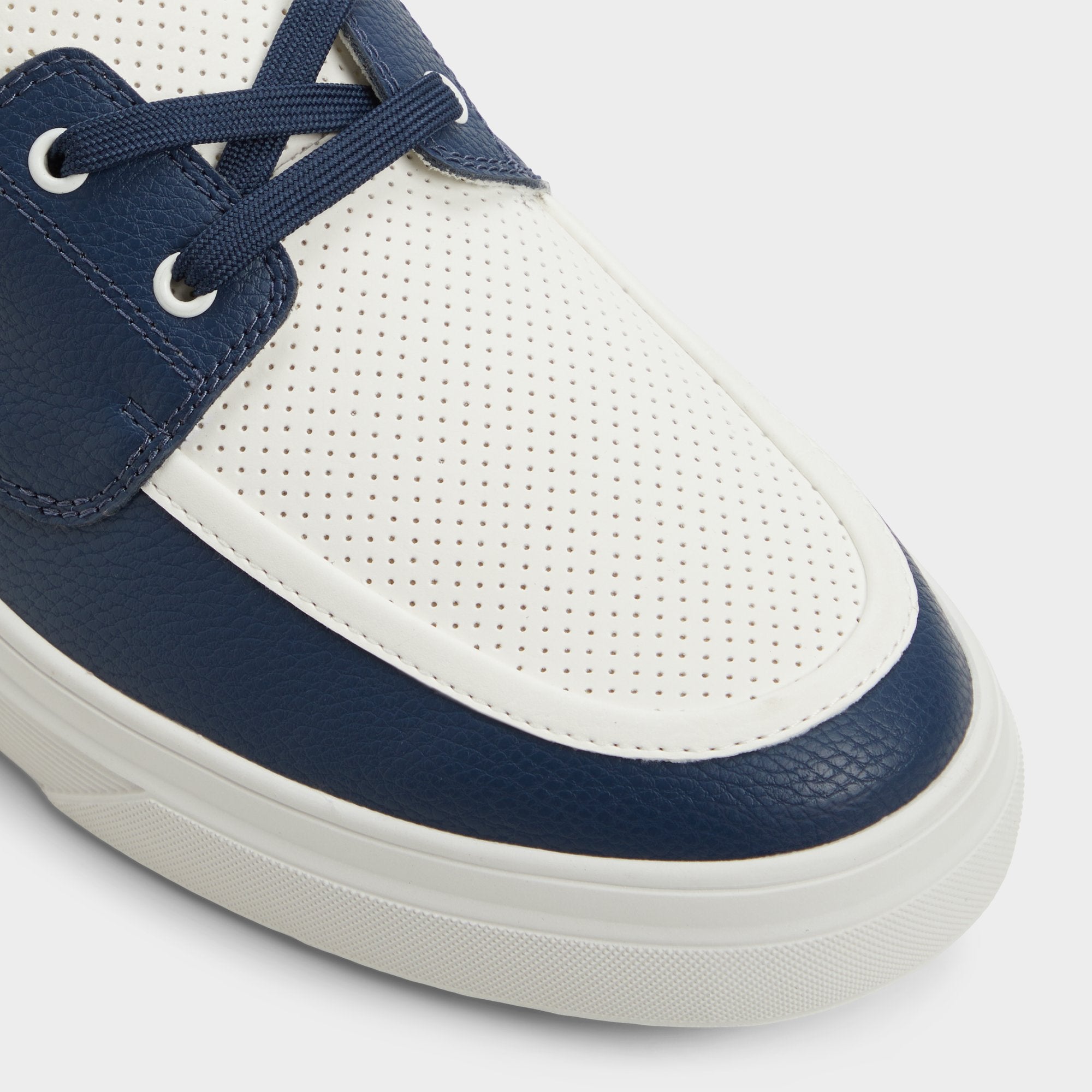 White/Navy Wildwave White/Navy Men's Casual Shoes - Boat shoe | Aldo