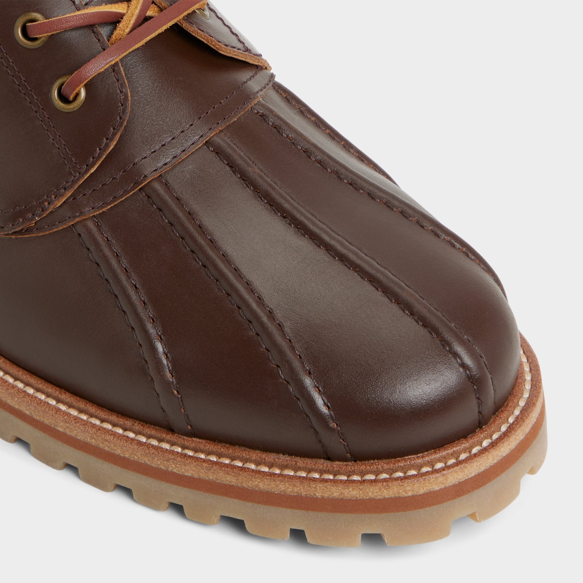 Medium Brown Finn in Medium Brown - Boat shoe, Lug sole | Aldo