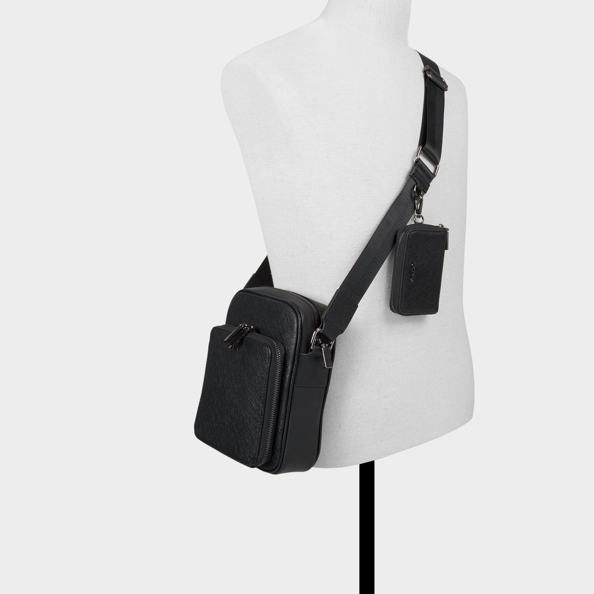 Other Black Maximiliann in Other Black - Crossbody bag | Aldo