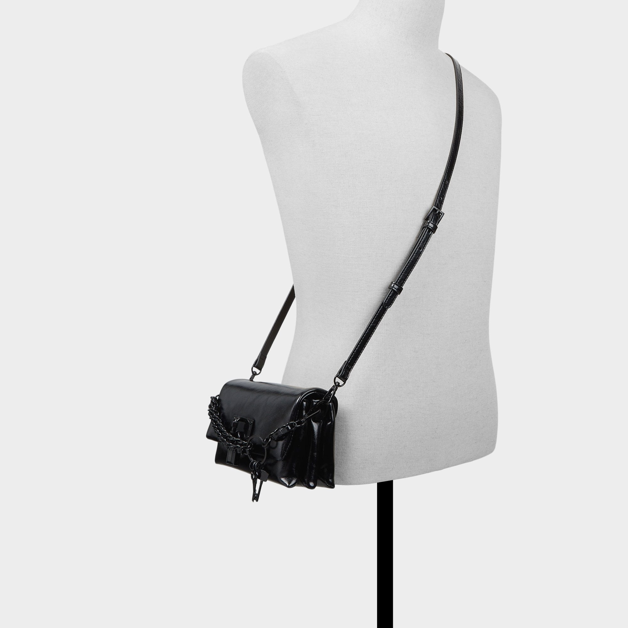 Black Jackieminii in Black - Crossbody bag | Aldo