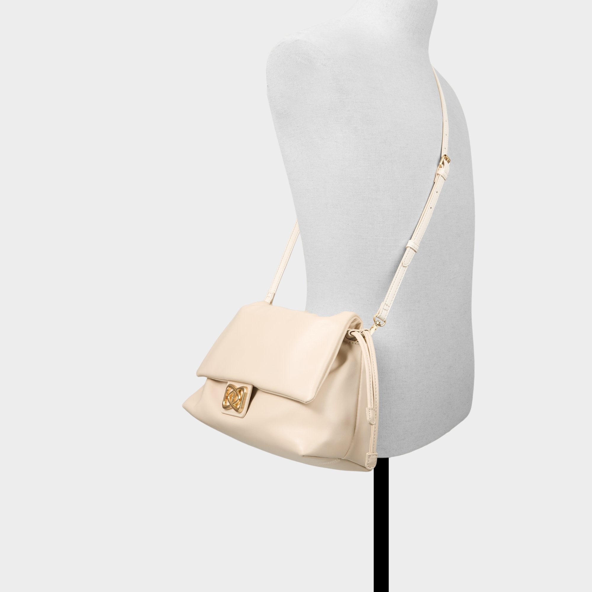 Cream Eelinoraa in Cream - Crossbody bag | Aldo