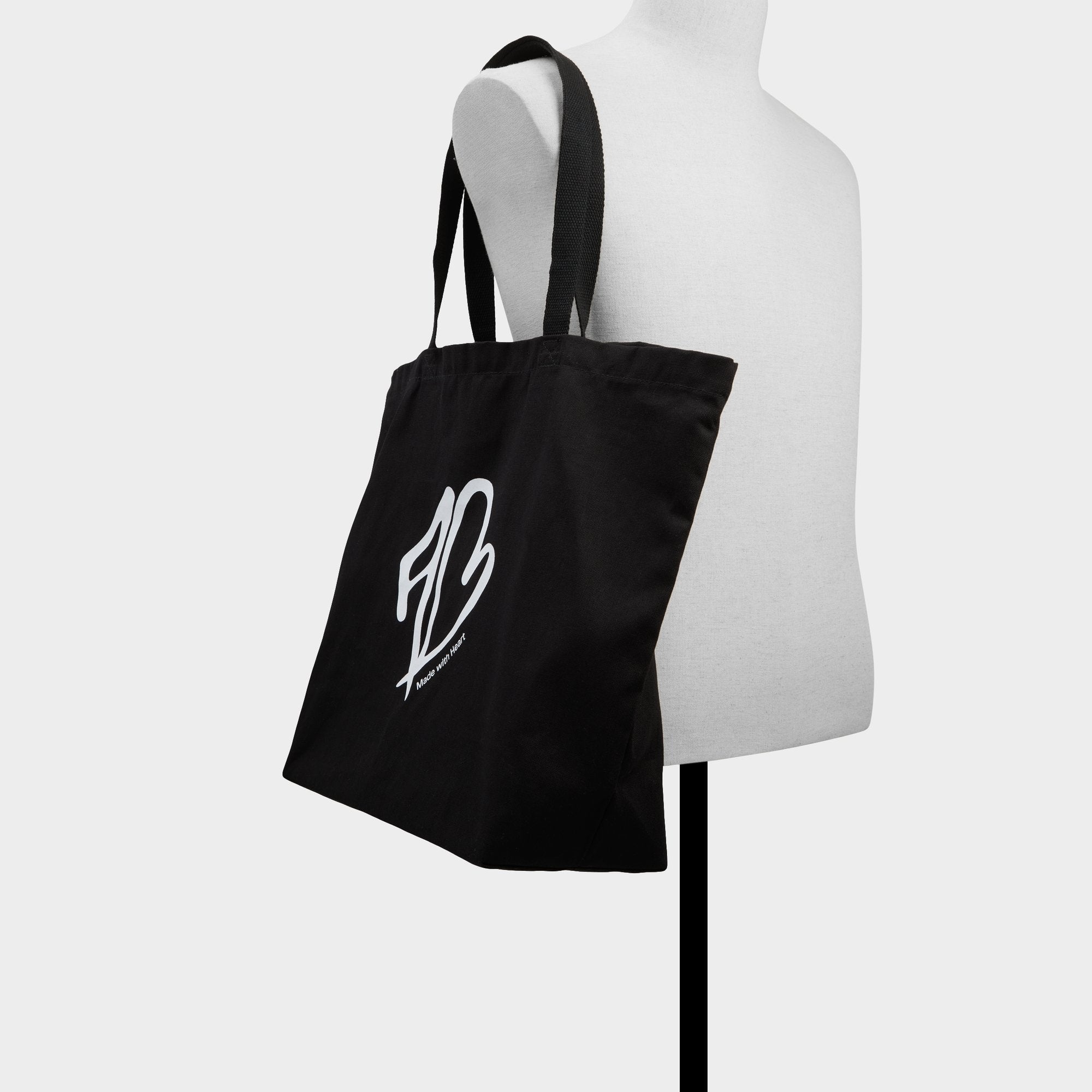 Black/White Made With Heart Tote Black/White Tote & Satchel bags - Tote bag | Aldo